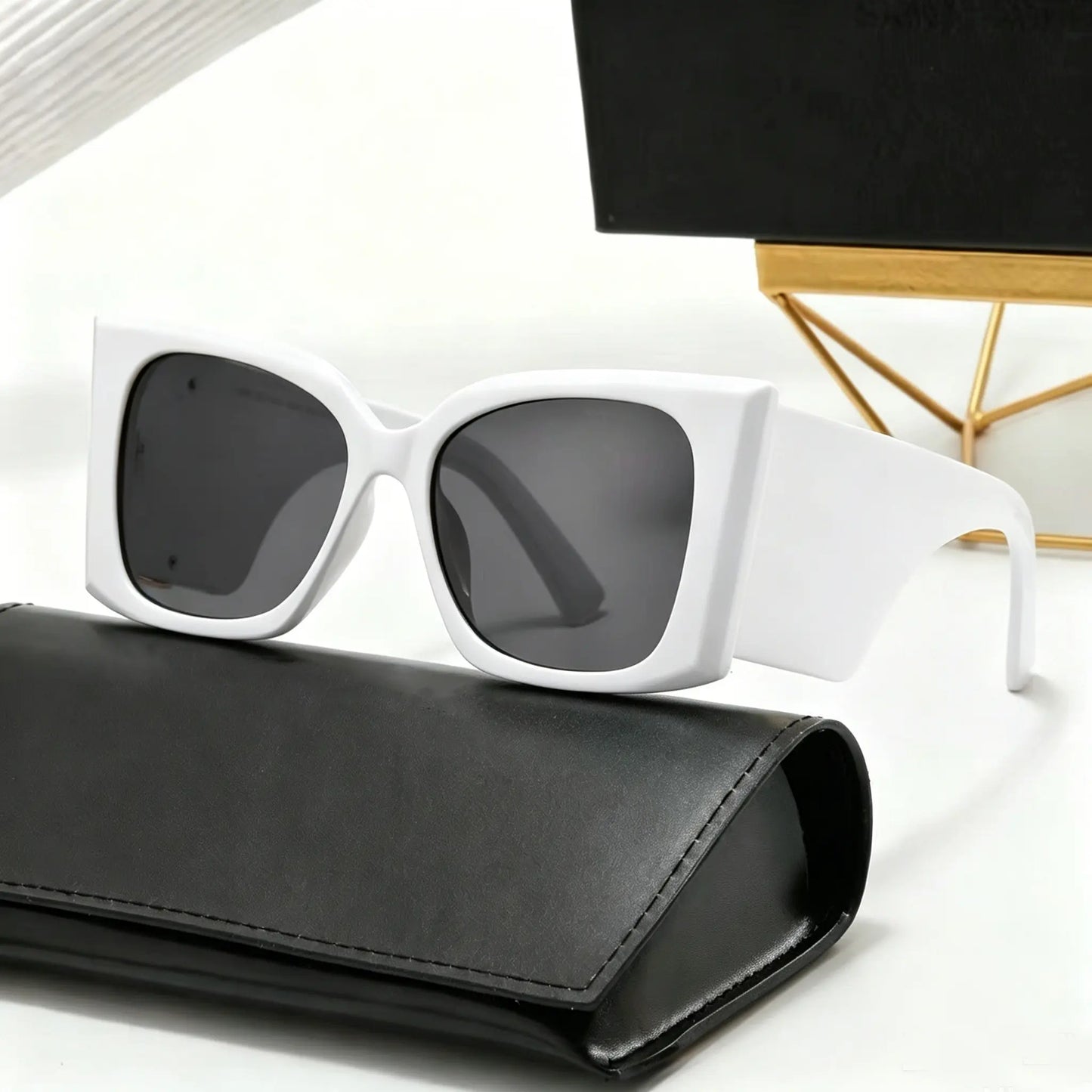 Y2K Oversized Square Cat Eye Sunglasses, Designer Trendy UV400 Protection Shades for Men Women, Summer Party Fashion Big Frame Eyewear