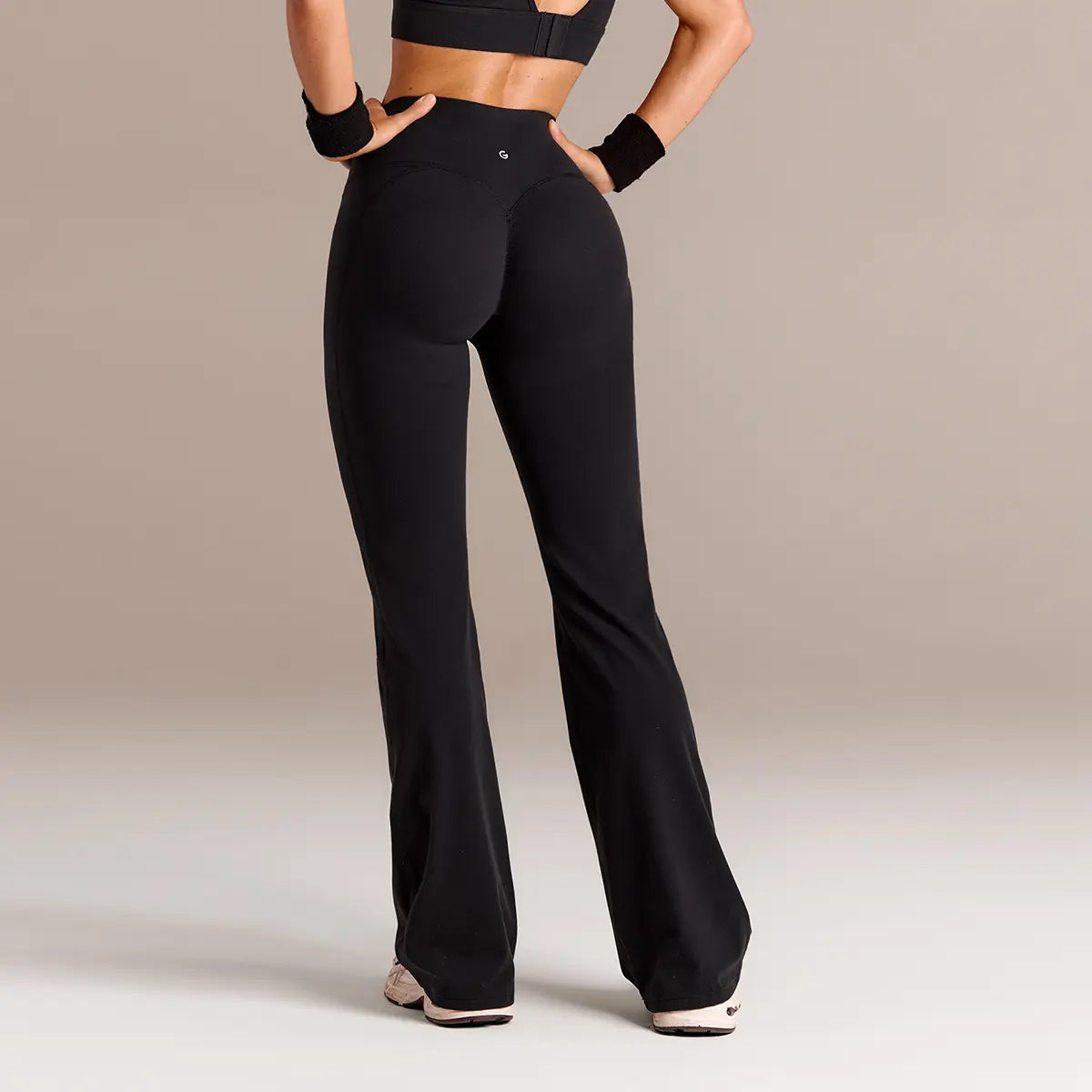 GLOWMODE Featherfit Peakbum Collection Invisible Scrunch Leggings and Shorts with Side Pockets for Medium Impact Training and Fitness Activities